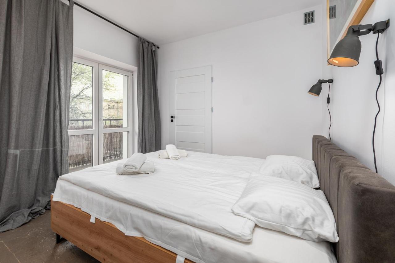 Bialobrzeska 30 By Homeprime Warsaw Exterior photo